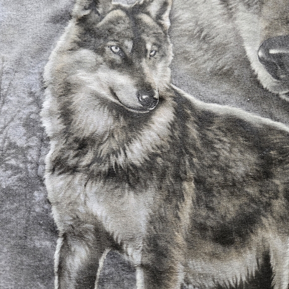 Wolves Tshirt - Picture 5 of 7